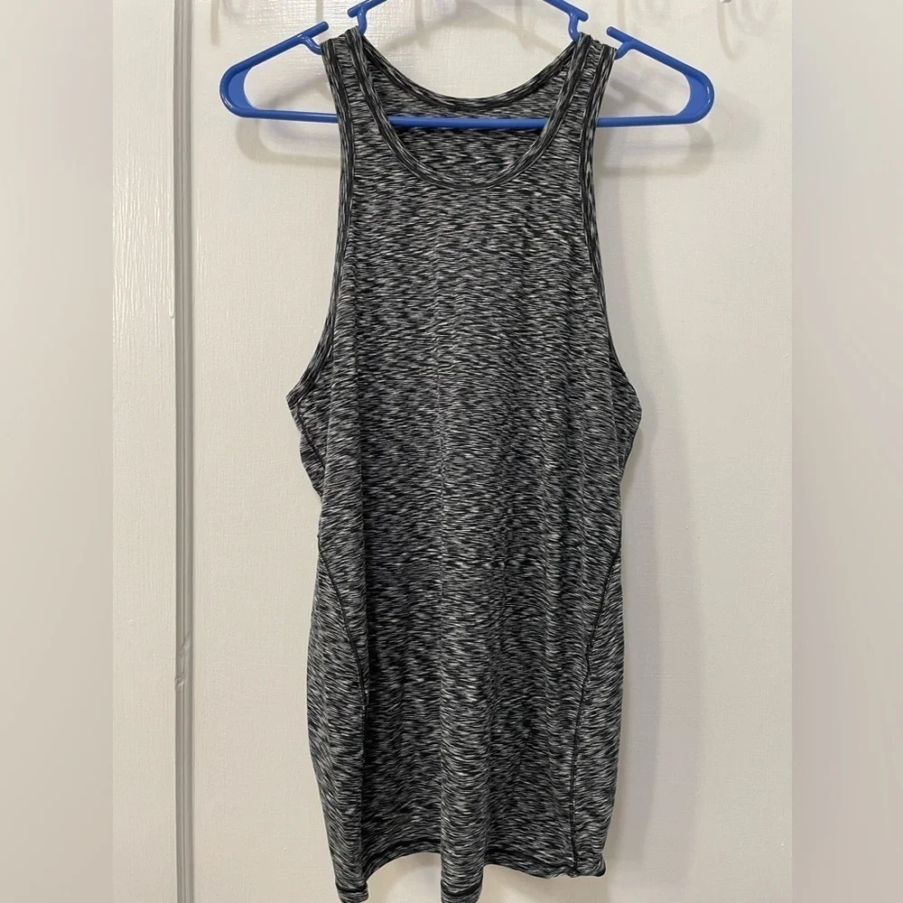lululemon athletica excellent riptag